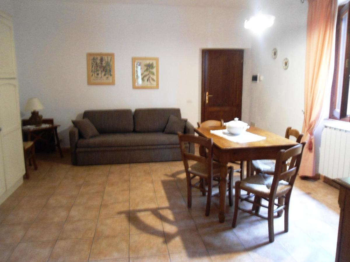 Agriturismo Le Pescine ヴァダ 部屋 写真