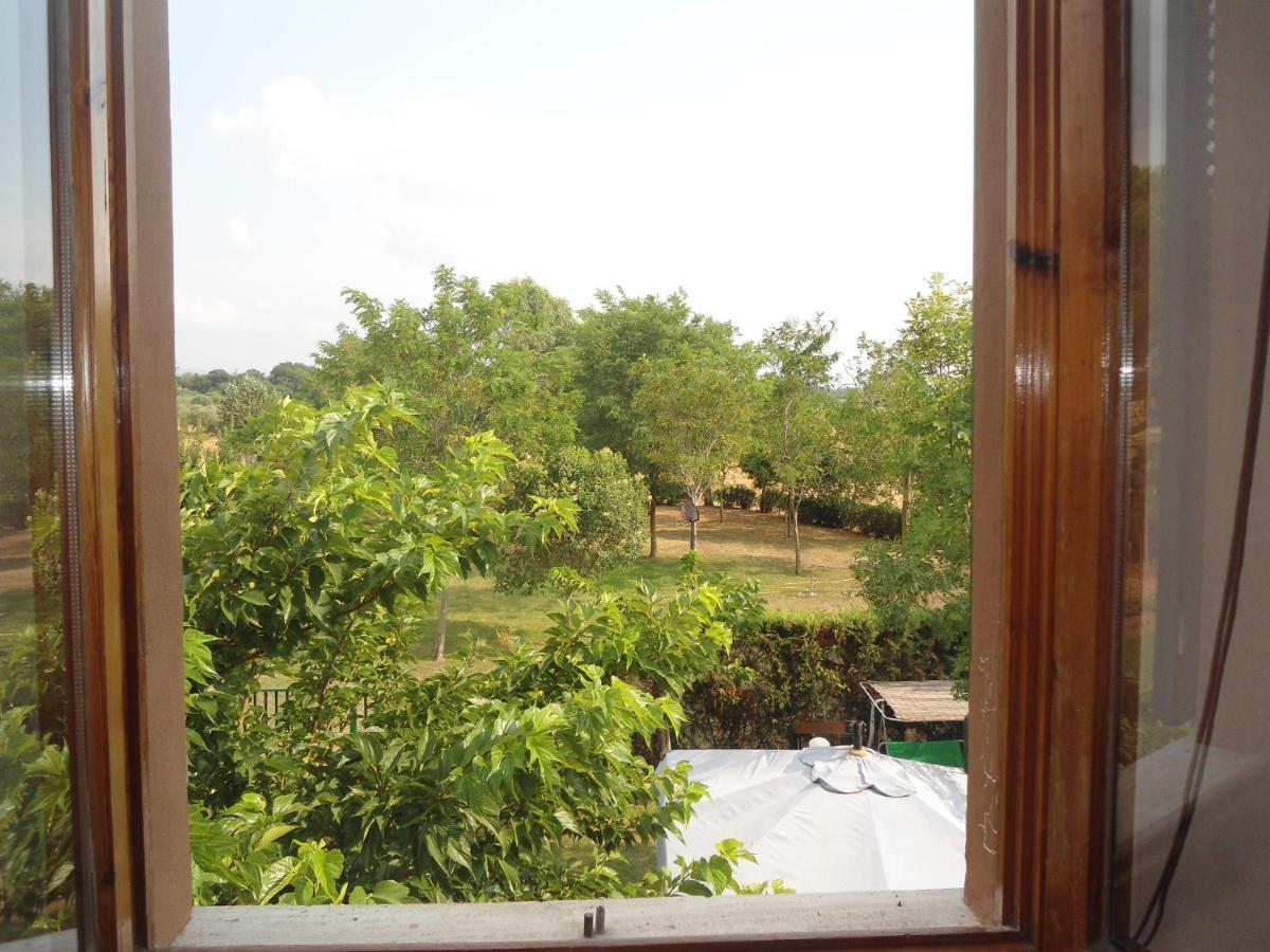 Agriturismo Le Pescine ヴァダ エクステリア 写真