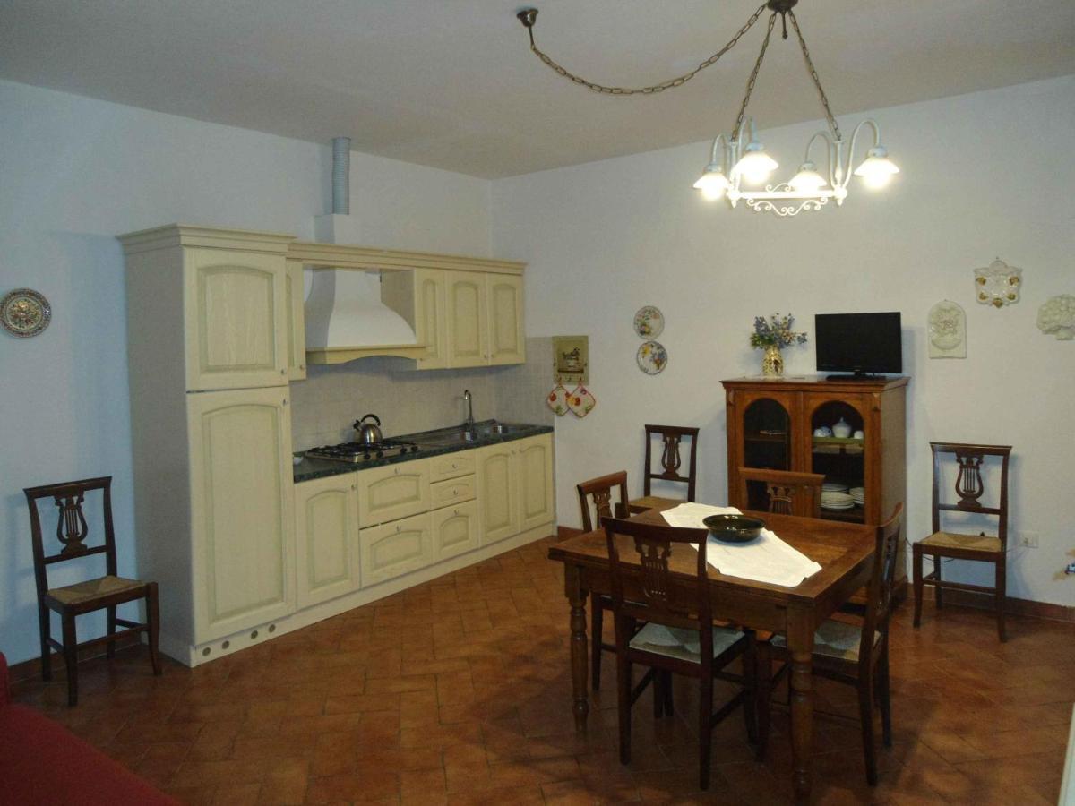 Agriturismo Le Pescine ヴァダ エクステリア 写真