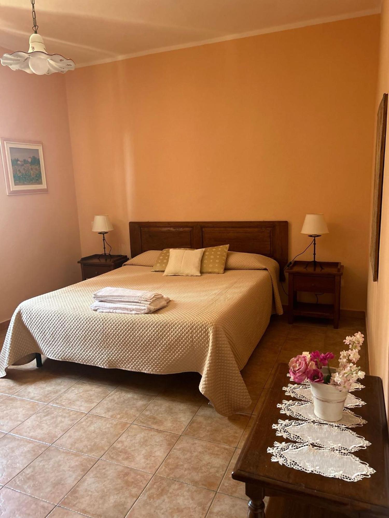 Agriturismo Le Pescine ヴァダ エクステリア 写真